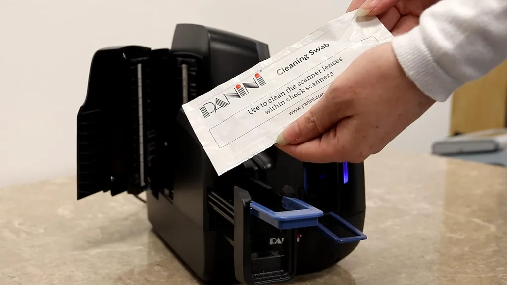 cheque panini scanner.webp